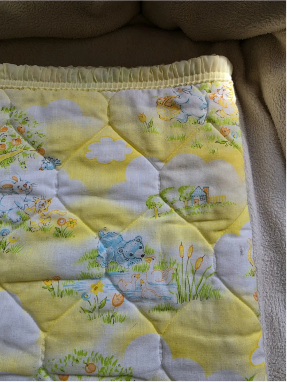 Vintage 1978 Dundee Chix 